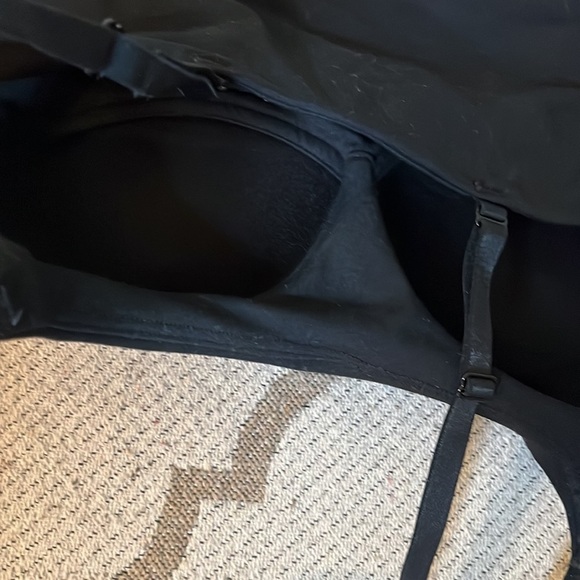 BUNDLE (3 pieces) bras/ bralettes, size small - Picture 10 of 11